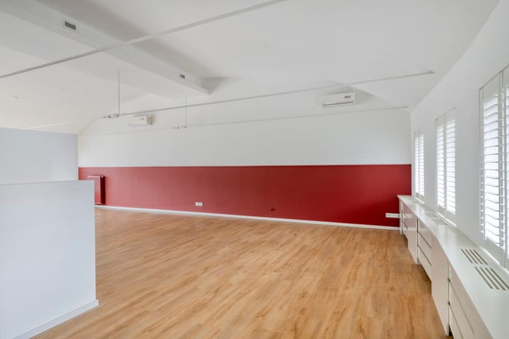 Photo 16 of Stenenstraatje 12