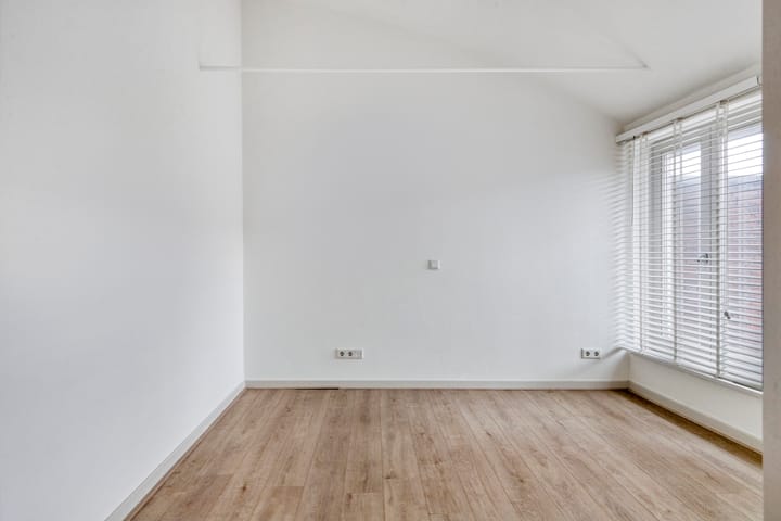 Photo 27 of Stenenstraatje 12