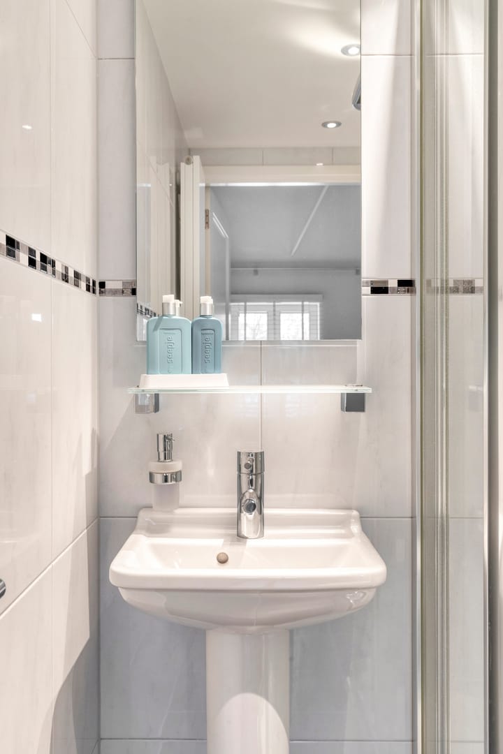 Photo 33 of Stenenstraatje 12