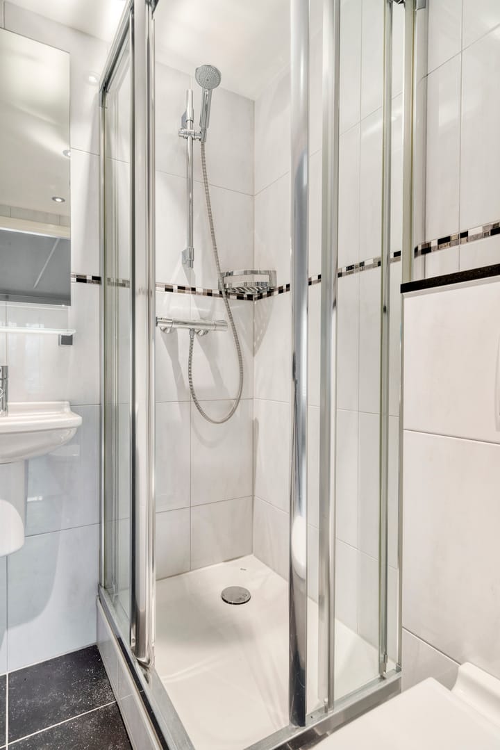 Photo 34 of Stenenstraatje 12