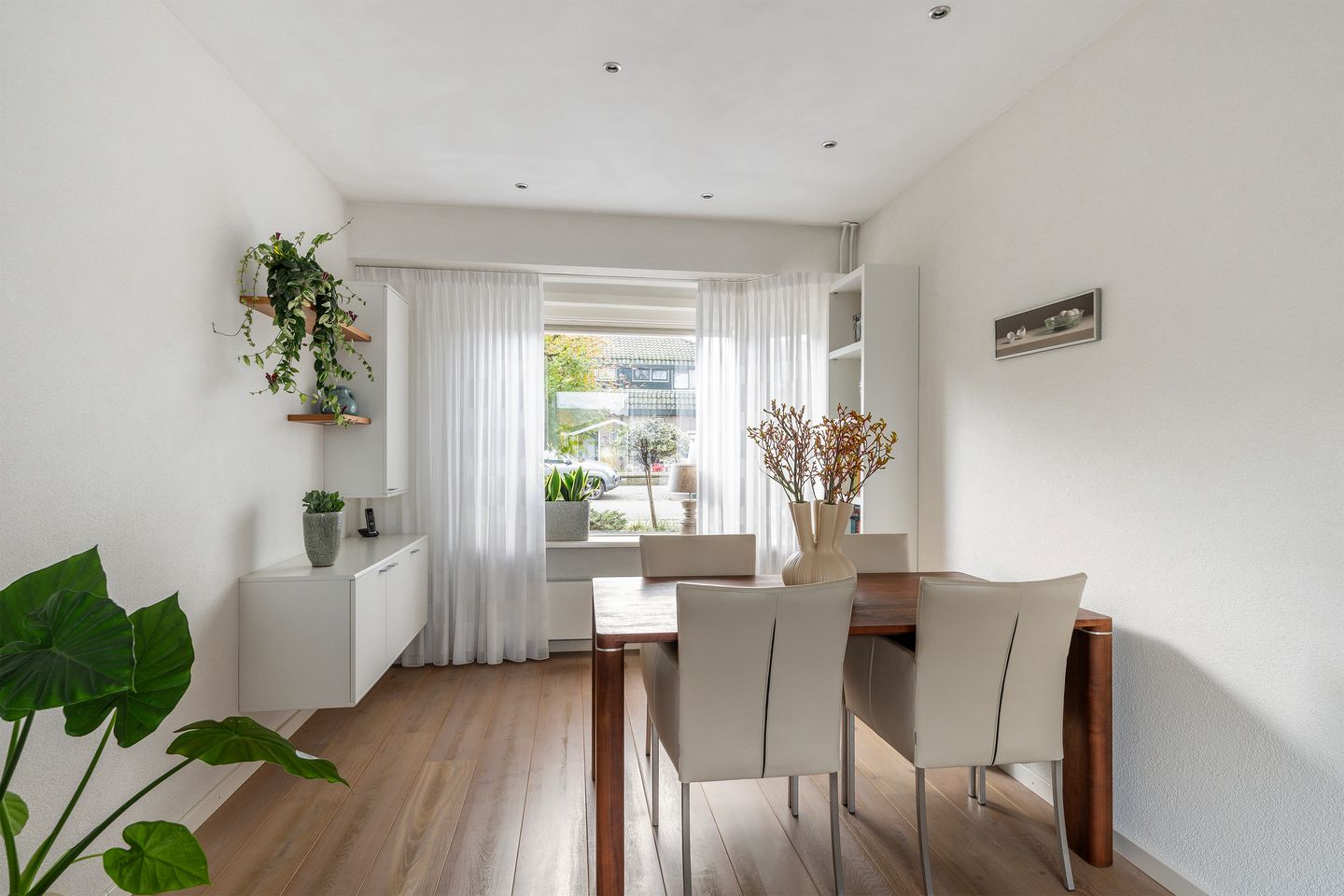 Photo 10 of Oranjestraat 12