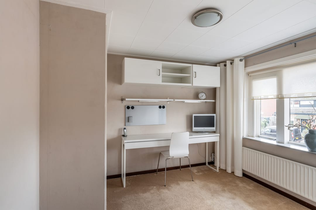 Photo 23 of Oranjestraat 12