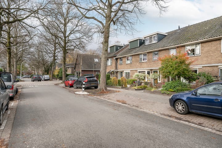 Photo 2 of Oranjestraat 12