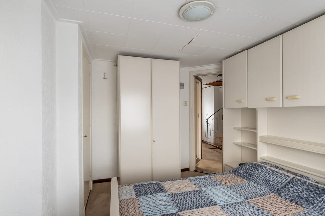 Photo 22 of Oranjestraat 12