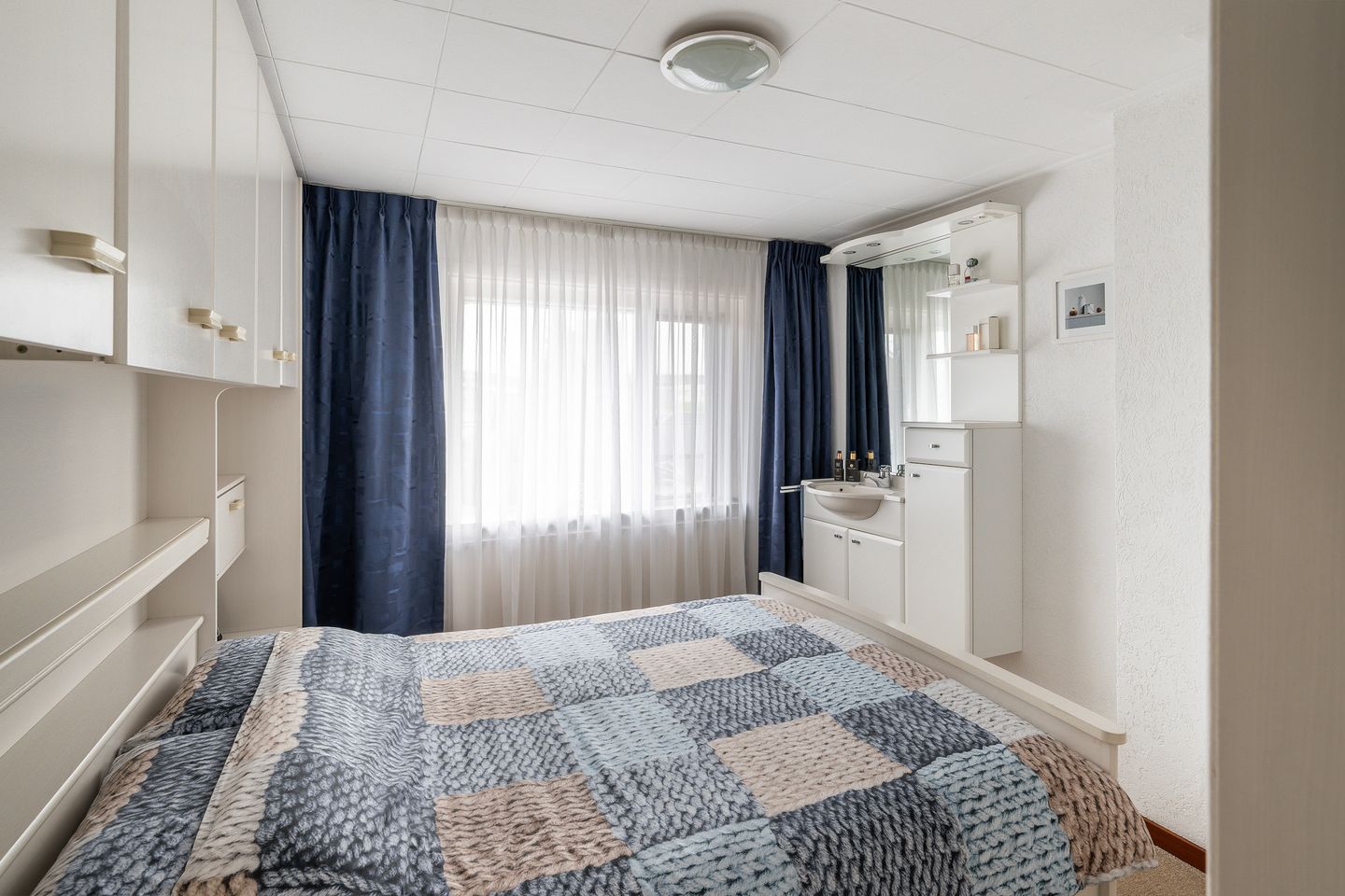 Photo 20 of Oranjestraat 12