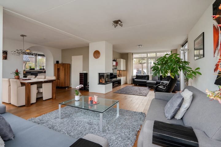 Foto 10 van Agaat 100