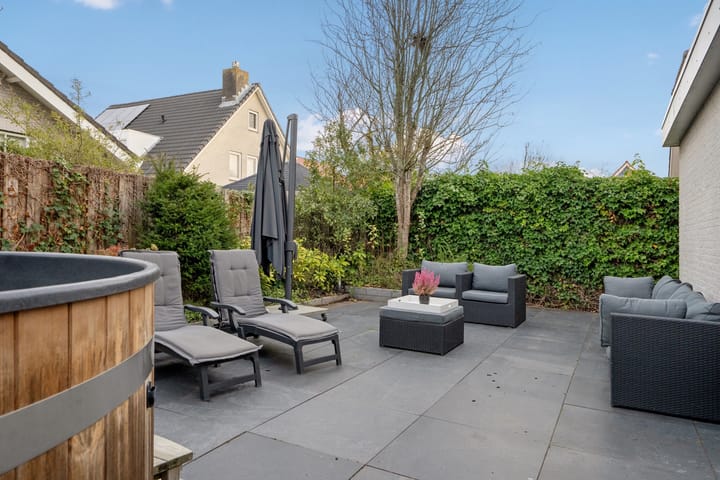 Foto 24 van Agaat 100