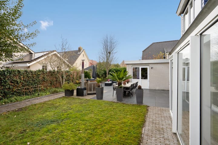 Foto 33 van Agaat 100