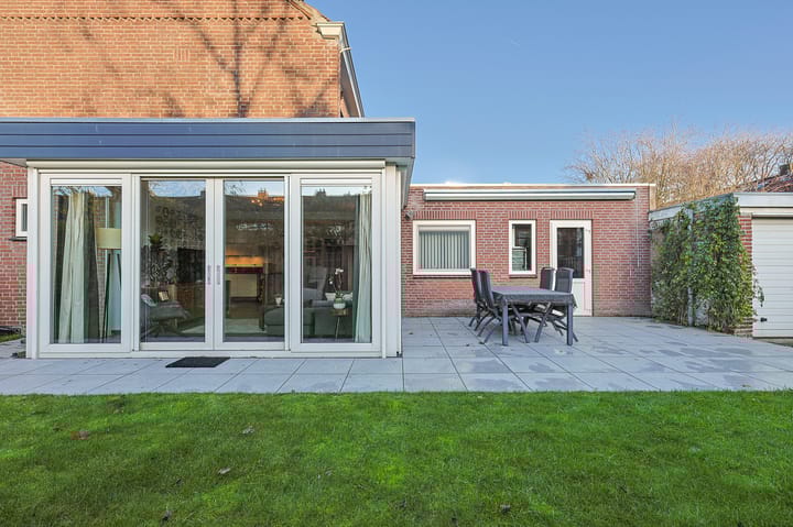 Photo 32 of van der Werffstraat 2