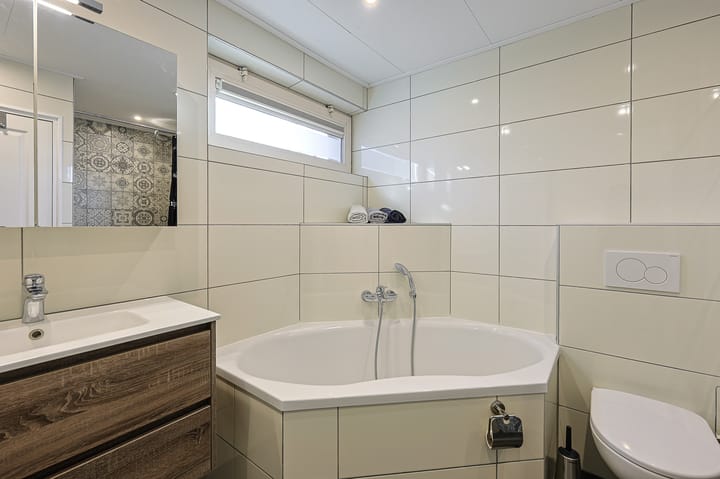 Photo 44 of van der Werffstraat 2