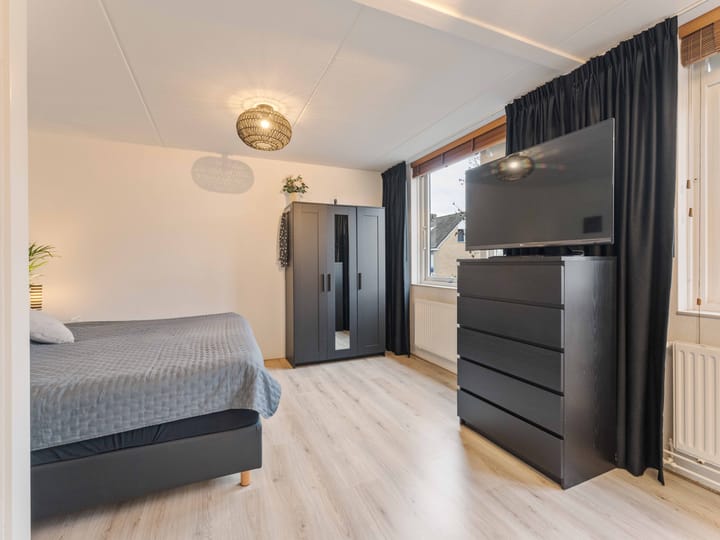 Foto 18 van Leeuwerikstraat 2