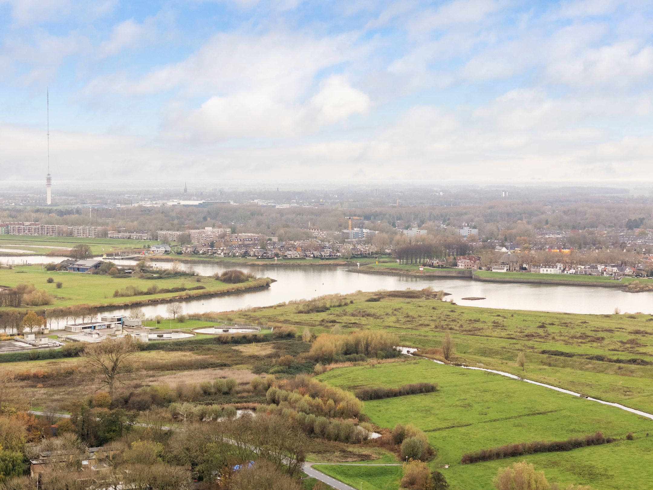 Foto 39 van Leeuwerikstraat 2