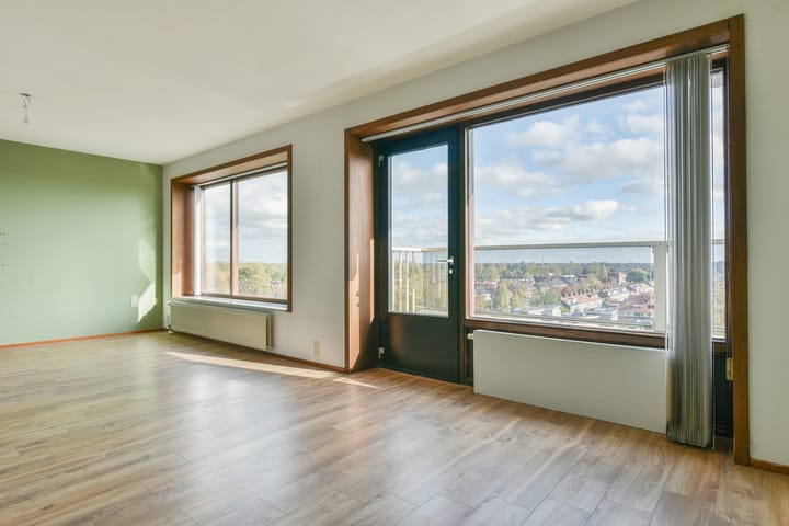 Photo 4 of Thamerhorn 72