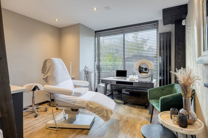 Photo 9 of Ribesstraat 17