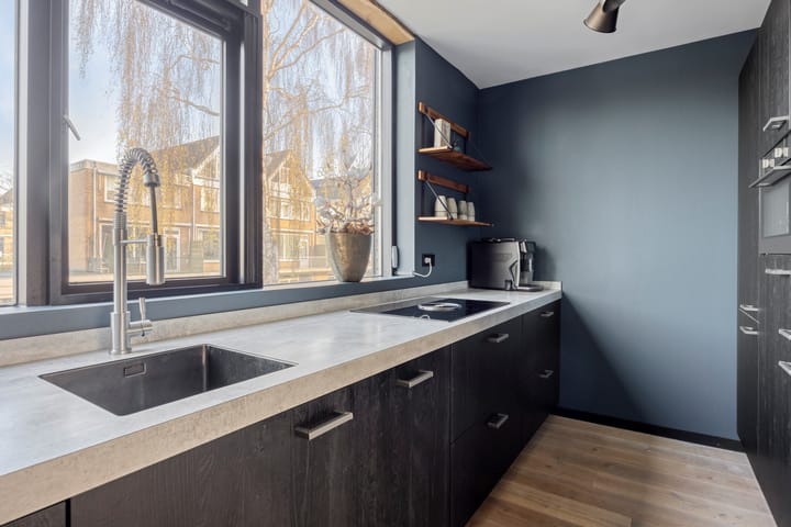 Photo 13 of Ribesstraat 17