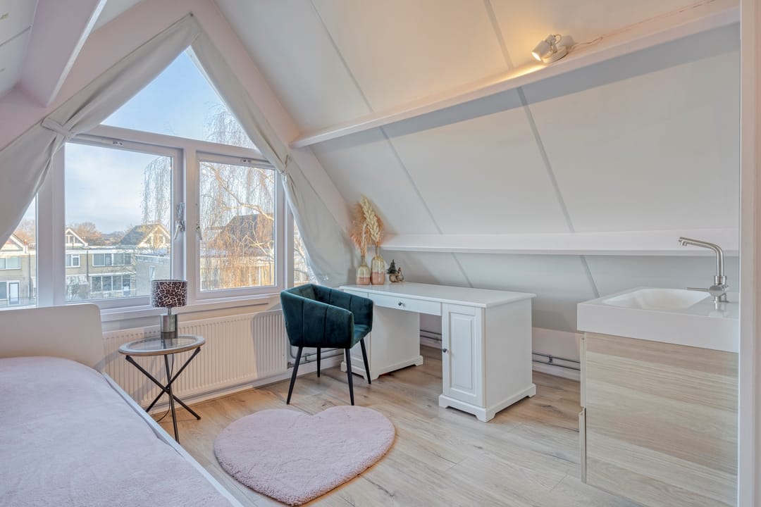 Foto 26 van Ribesstraat 17