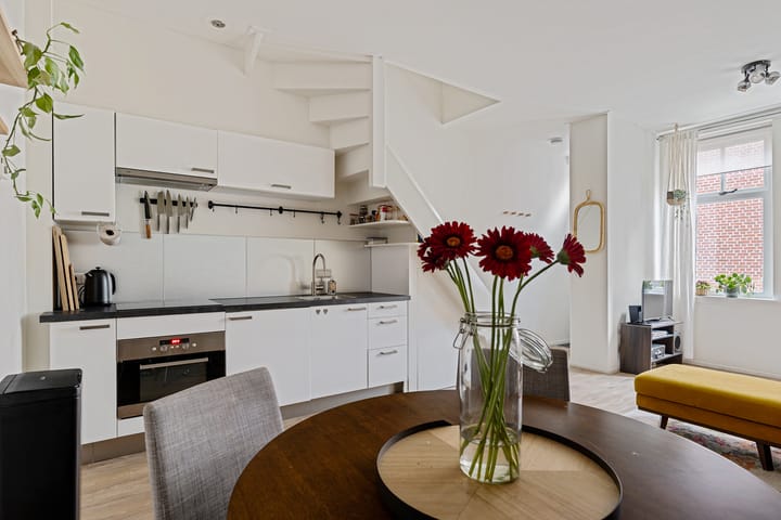 Foto 10 van Dijkstraat 32