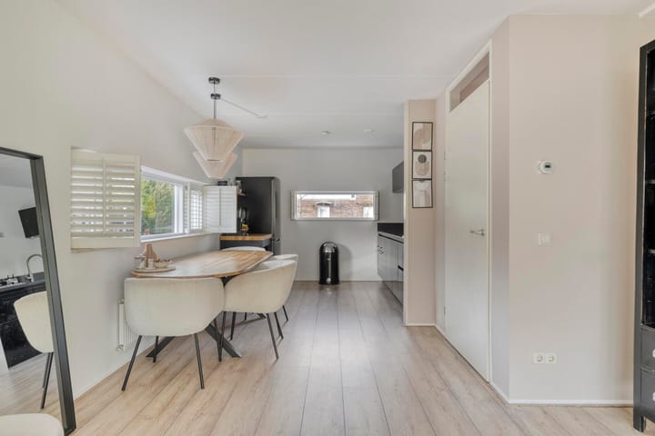 Photo 4 of Vinkenkade 77-R46