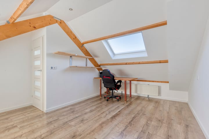 Photo 32 of Ossenweide 5