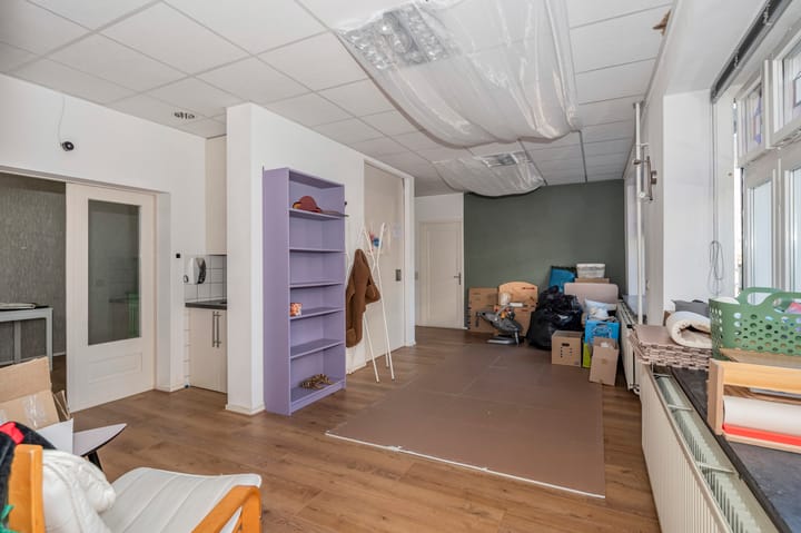 Photo 6 of Burg. Cremersstraat 27