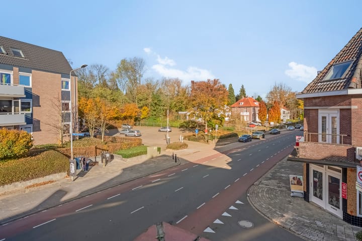 Photo 19 of Burg. Cremersstraat 27