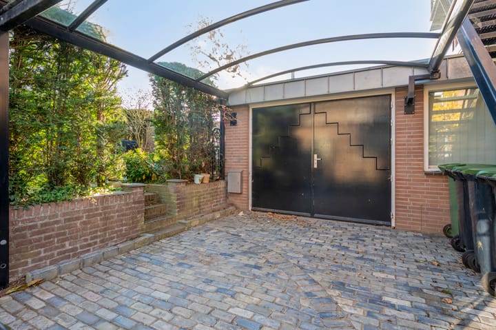 Photo 13 of Burg. Cremersstraat 27