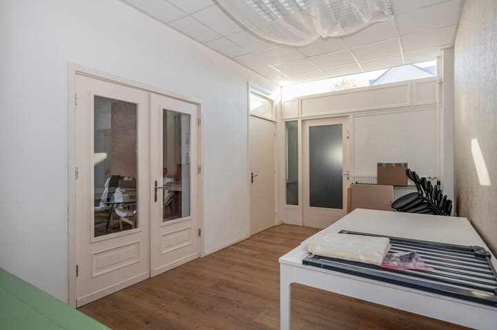 Photo 7 of Burg. Cremersstraat 27