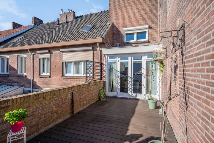 Photo 26 of Burg. Cremersstraat 27