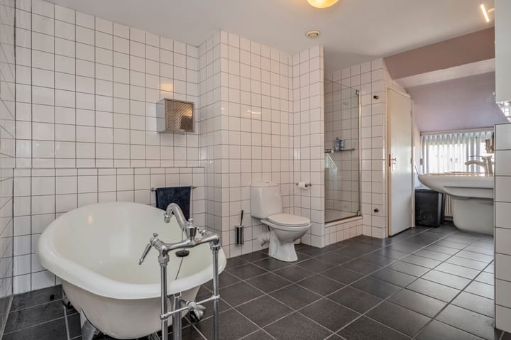 Photo 37 of Burg. Cremersstraat 27