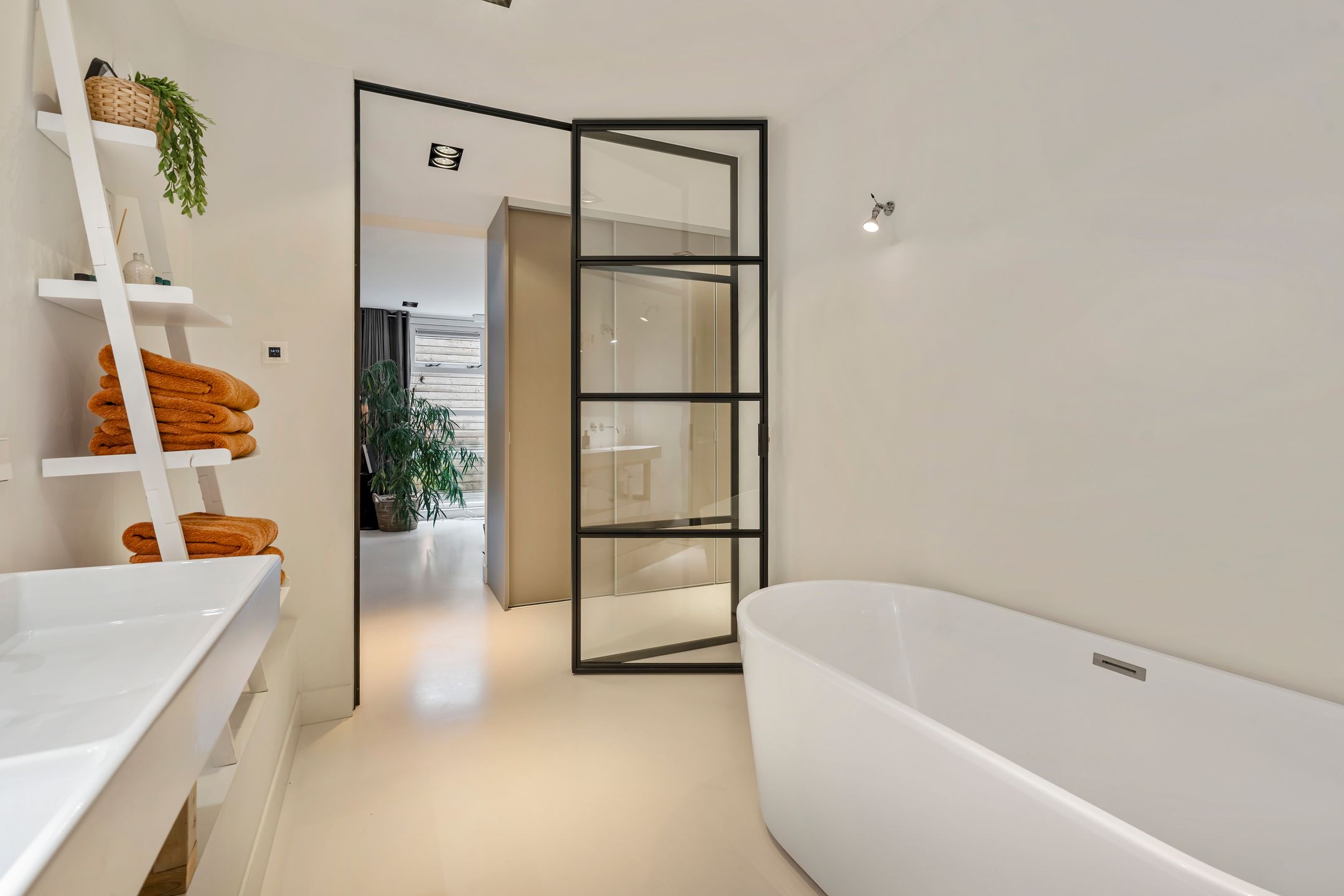 Photo 27 of Eerste Sweelinckstraat 5-O