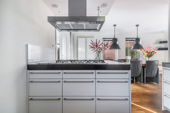 Foto 24 van Bernhardlaan 76