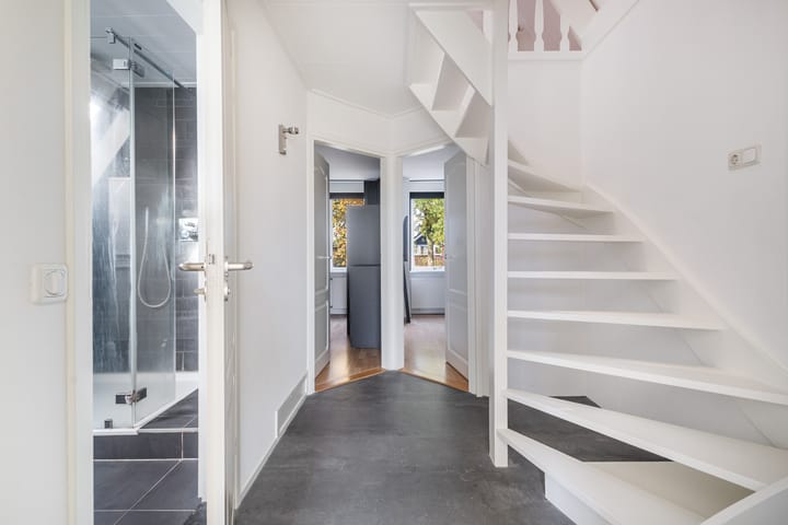 Foto 28 van Bernhardlaan 76