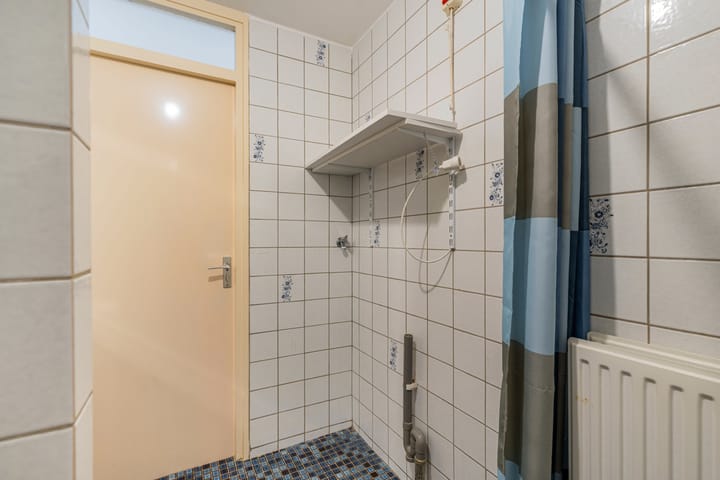 Photo 29 of Lekstraat 24