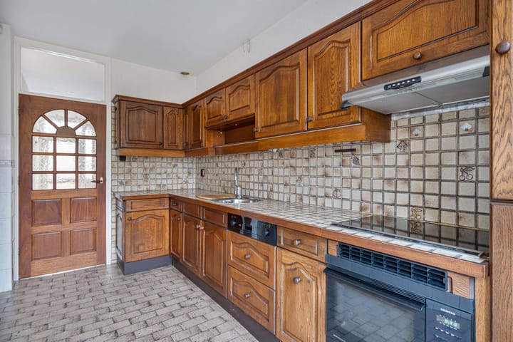 Photo 14 of Lekstraat 24