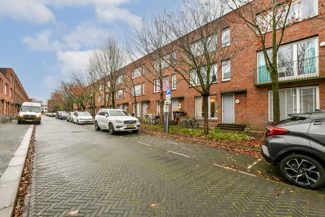 Photo 37 of Komijnstraat 41