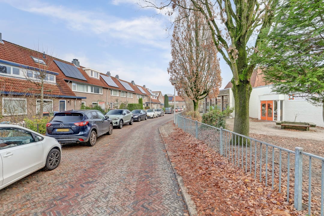 Foto 32 van Reggestraat 10