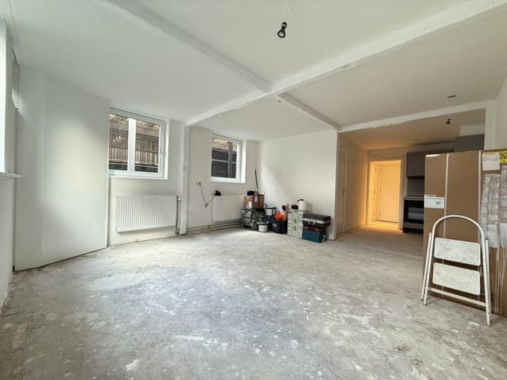 Photo 5 of Stuijvenburchstraat 2-B