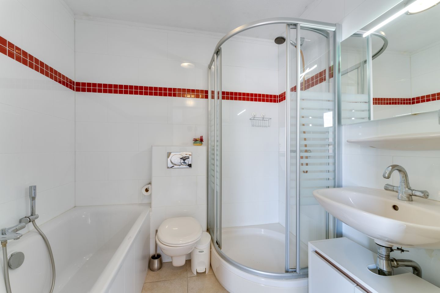 Photo 4 of Spaanse Galeien 104