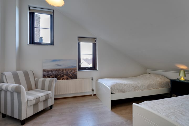 Photo 15 of Spaanse Galeien 104