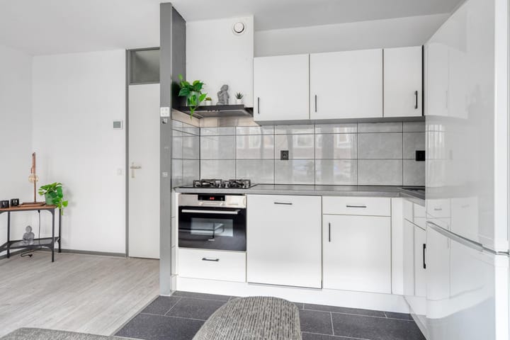 Photo 18 of van Borsselestraat 37