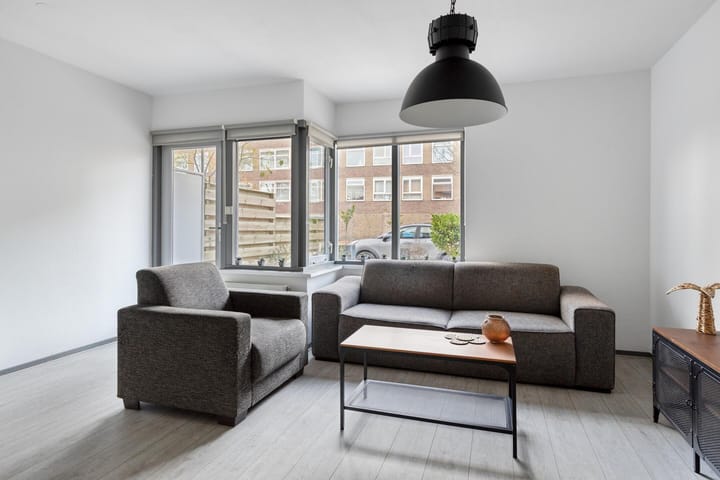 Photo 13 of van Borsselestraat 37