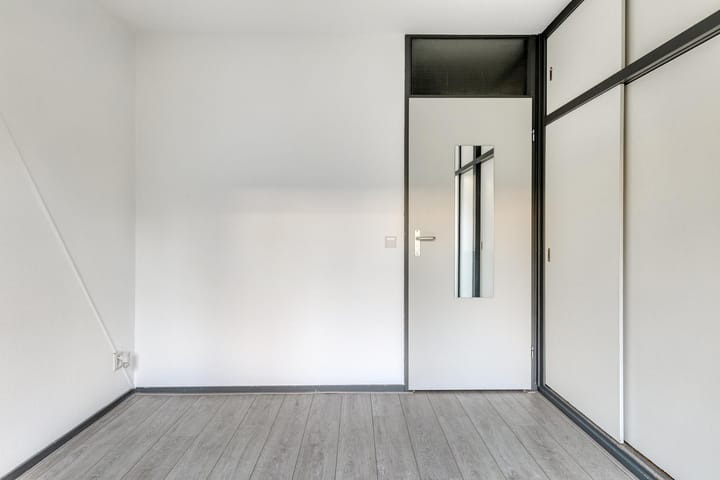 Photo 8 of van Borsselestraat 37