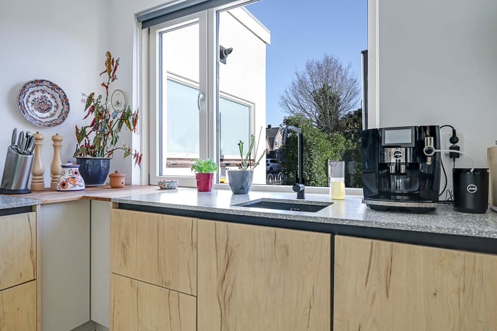 Photo 15 of Prins Bernhardstraat 2