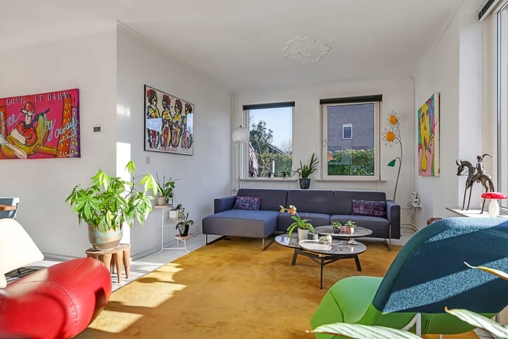 Photo 24 of Prins Bernhardstraat 2