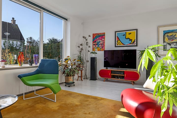 Photo 26 of Prins Bernhardstraat 2