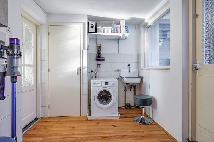 Photo 51 of Prins Bernhardstraat 2