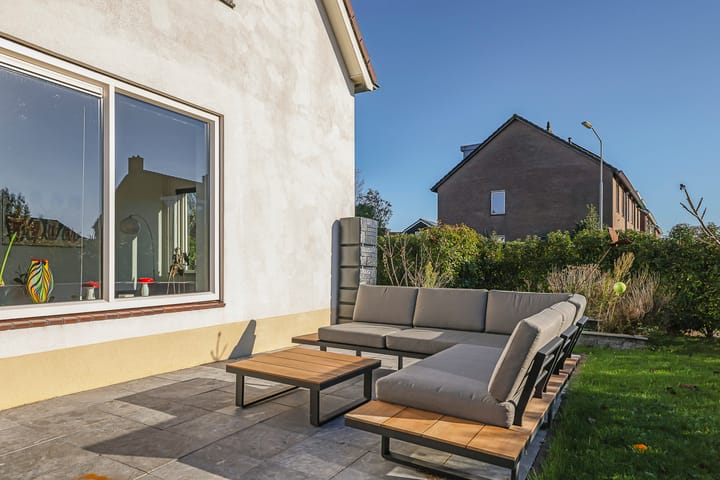 Photo 62 of Prins Bernhardstraat 2