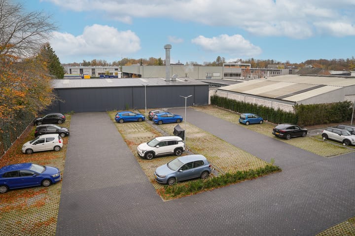 Foto 24 van Wolfskamerweg 20-36