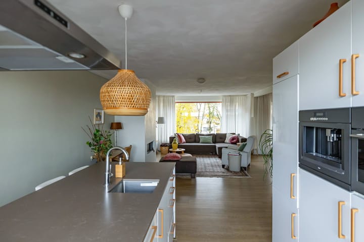 Photo 26 of Van Ketwich Verschuurlaan 62