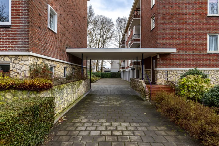 Photo 49 of Van Ketwich Verschuurlaan 62